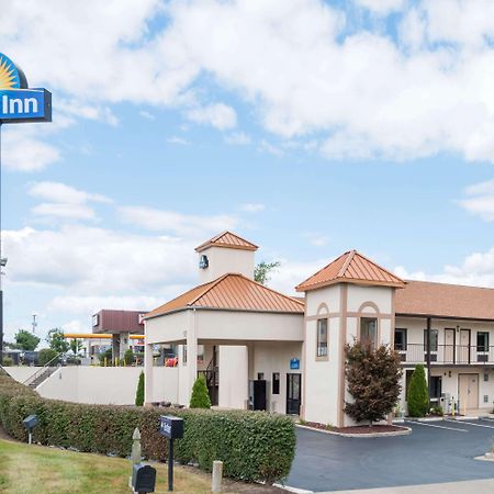 Days Inn Lexington Se Hamburg Εξωτερικό φωτογραφία